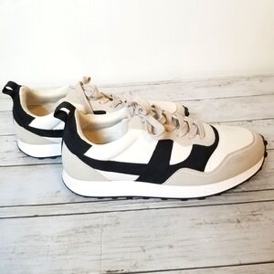 MIA White/Black/Gray Walking Running Athletic Sneakers